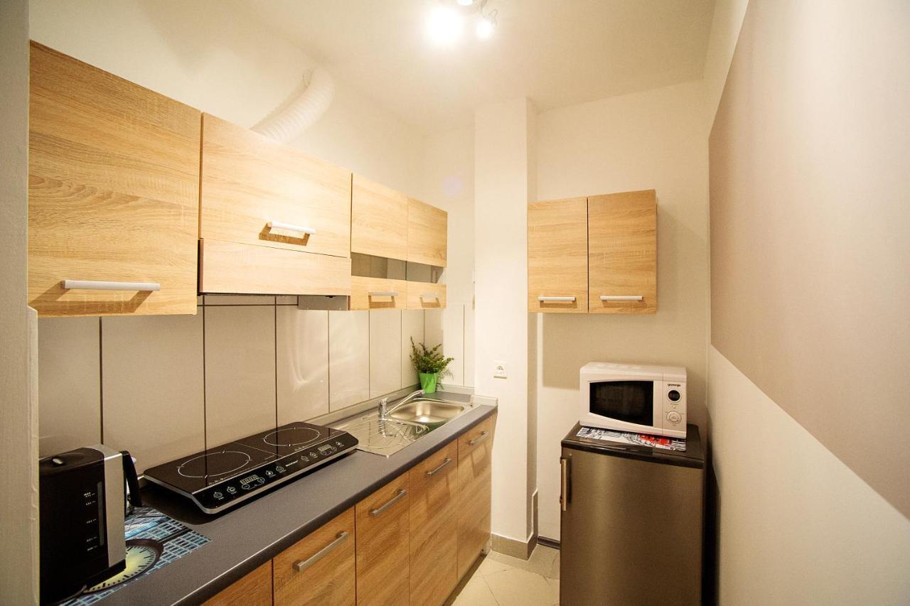 Sweet Apartments With Free Private Parking Ljubljana Kültér fotó